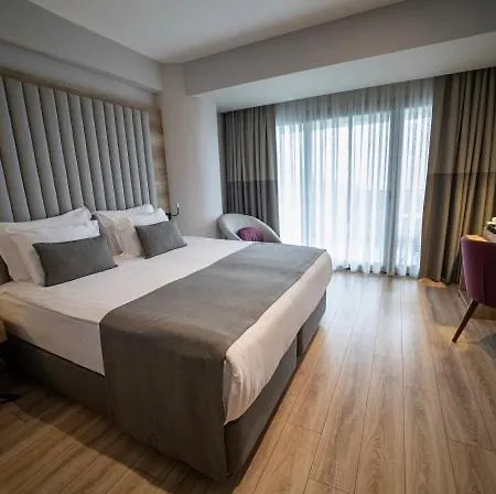 Seven For Life Thermal Hotell Kusadası